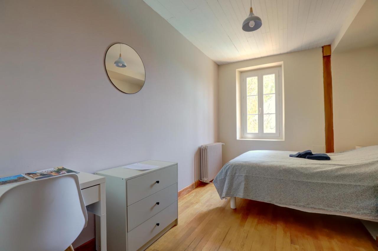 Gite La Grappe Occitane - 14 Personnes - Piscine Privee Ambres Luaran gambar